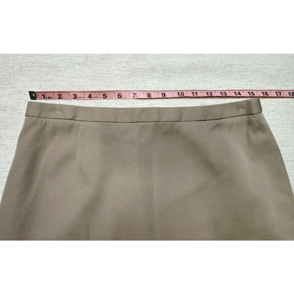 J Crew Women’s Wool Skirt size P12 Tan Khaki Corporate Business Academia Career - Picture 2 of 4